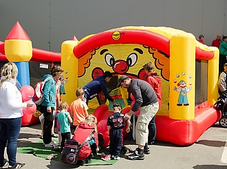 Den otevřených dveří